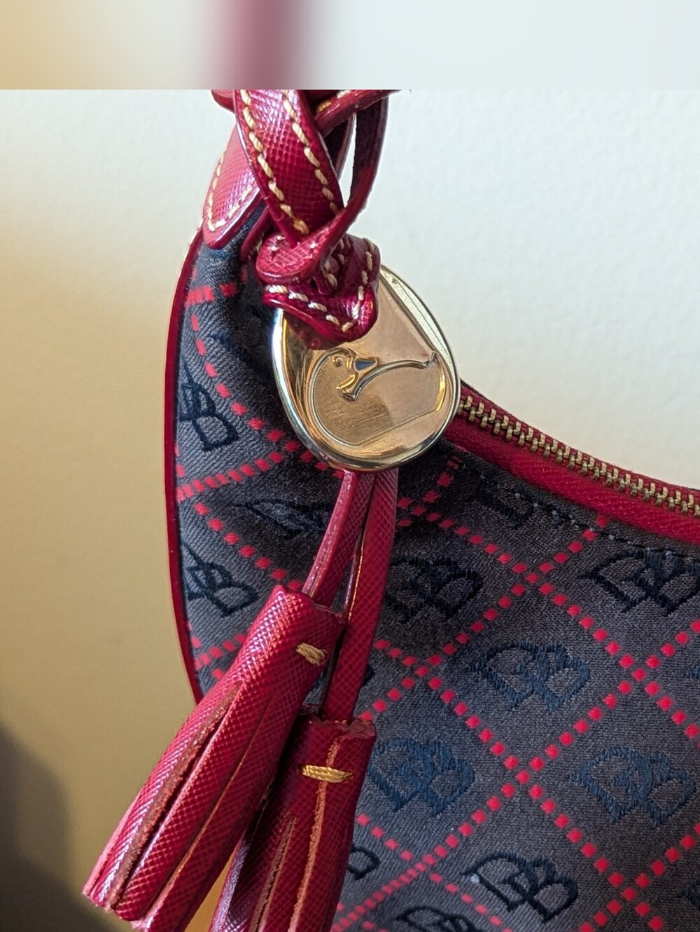 Dooney & Bourke Quilt Hobo Duck Fob Tassels Navy - Picture 2 of 12